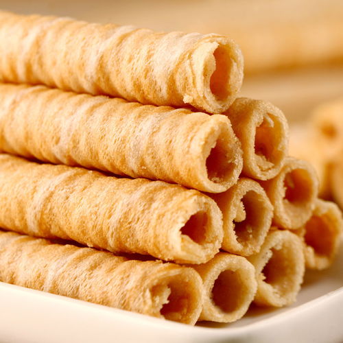 香酥脆小蛋卷好吃零食品奶油味注芯夾心餅干糕點小吃散裝休閑袋裝